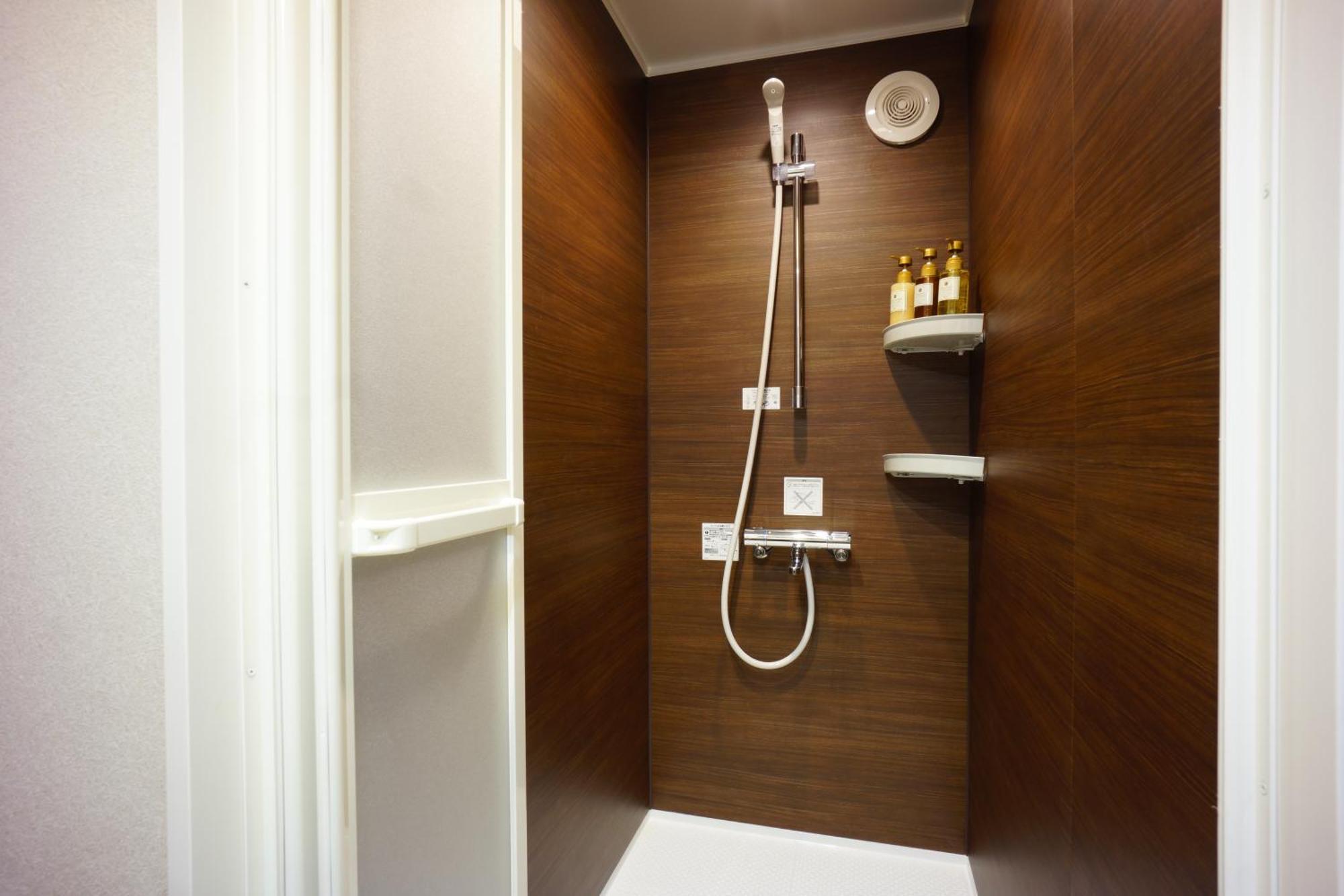 Rona Hotel Tokyo Dış mekan fotoğraf